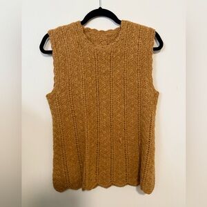 Vintage Tan Cable Knit Sleeveless Sweater Vest – Size Medium